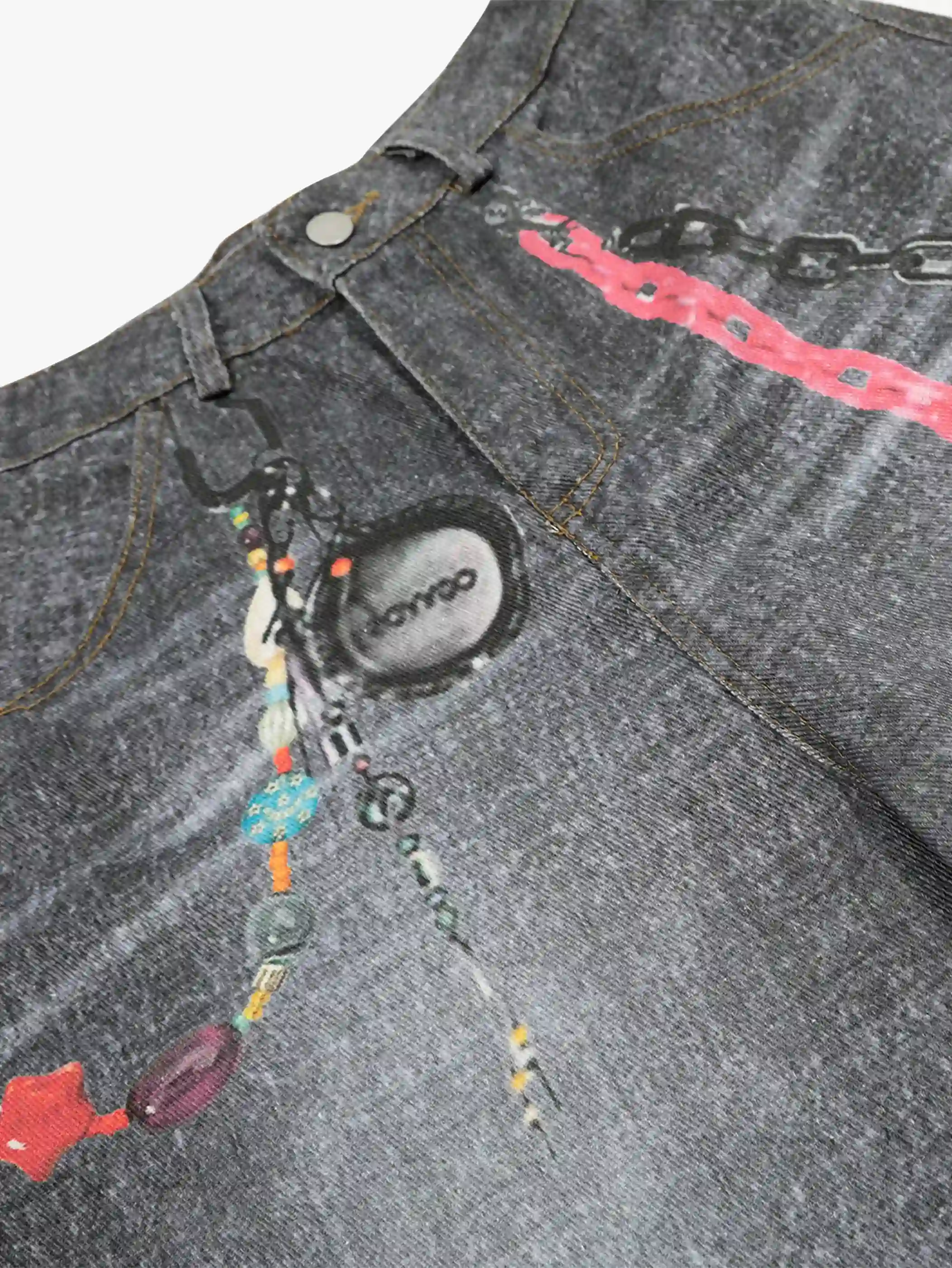 Graffiti Decorated Denim Shorts-S1058 - Image 3